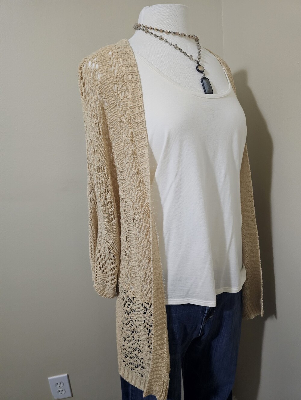 Spring/Summer Cardigan - Picture 2 of 4
